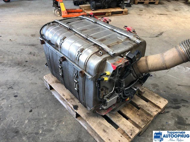 Mercedes-Benz Actros 2551 Exhaust P/N: A007 490 58 12 - Muffler/ Exhaust system for Truck: picture 1 Mercedes-Benz Actros 2551 Exhaust P/N: A007 490 58 12 - Muffler/ Exhaust system for Truck: picture 1