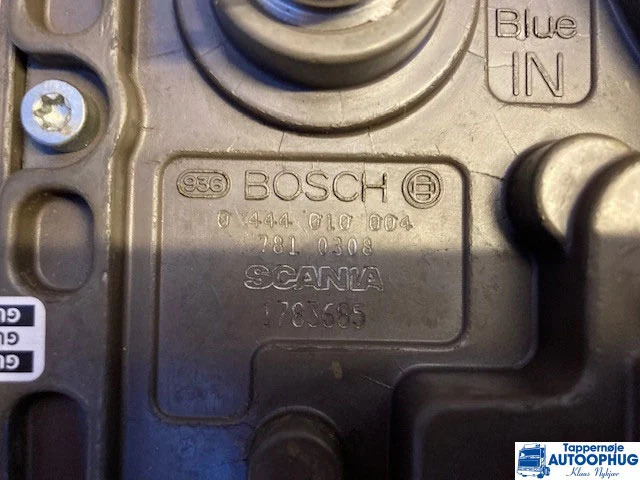 Scania Adblue pumpe EURO 5 P/N:1884225 - Muffler/ Exhaust system for Truck: picture 1 Scania Adblue pumpe EURO 5 P/N:1884225 - Muffler/ Exhaust system for Truck: picture 1