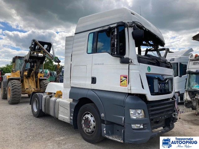 MAN TGX 18.460 - Tractor unit: picture 2 MAN TGX 18.460 - Tractor unit: picture 2