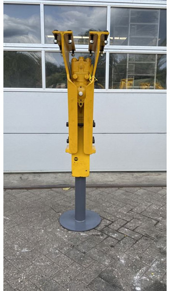 Krupp HM301 - Hydraulic hammer for Construction machinery: picture 4 Krupp HM301 - Hydraulic hammer for Construction machinery: picture 4