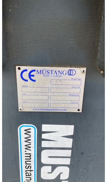 Mustang SB 200 - Hydraulic hammer for Construction machinery: picture 5 Mustang SB 200 - Hydraulic hammer for Construction machinery: picture 5