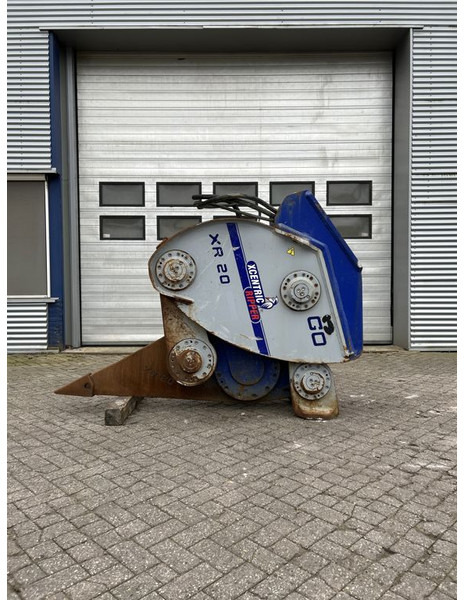 Xcentric XR20 - Ripper for Construction machinery: picture 1 Xcentric XR20 - Ripper for Construction machinery: picture 1