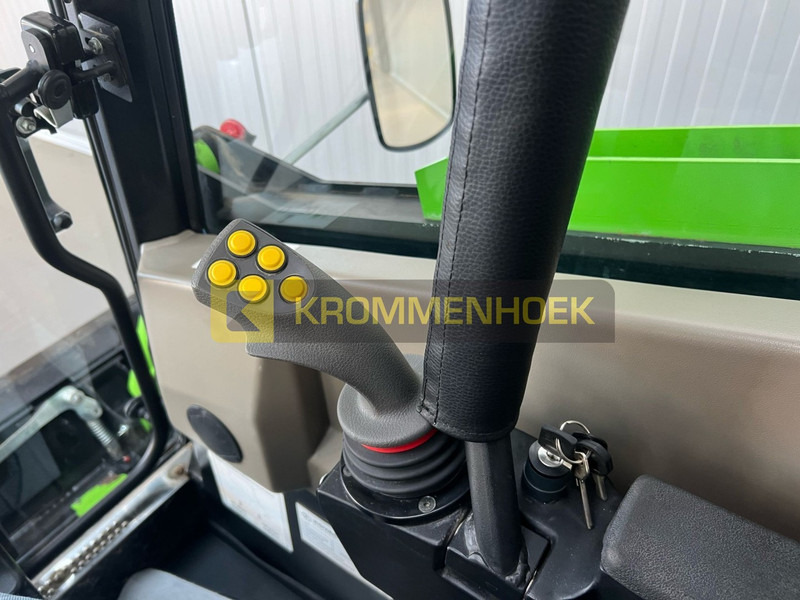 Skid steer loader KOVACO Elise 900 Zero Emission: picture 15