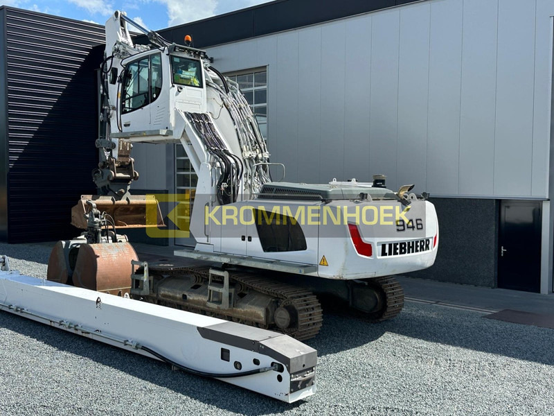 Liebherr R 946 LC Cosben 27 Meter Telescooparm - Excavator: picture 5 Liebherr R 946 LC Cosben 27 Meter Telescooparm - Excavator: picture 5