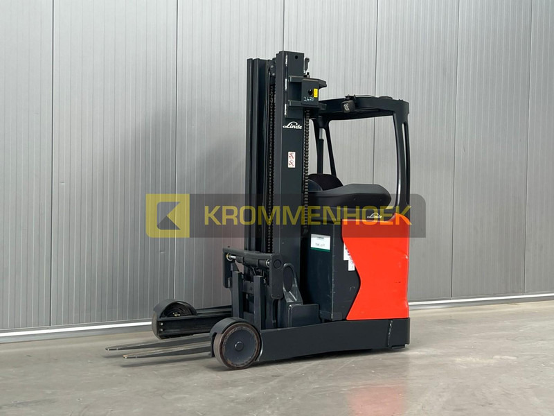 Linde R 20 - Reach truck: picture 2 Linde R 20 - Reach truck: picture 2
