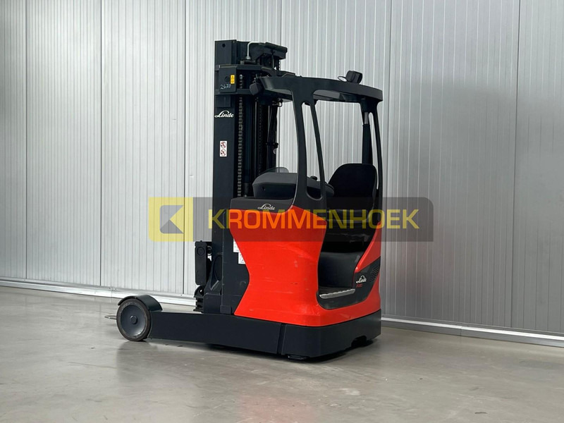 Linde R 20 - Reach truck: picture 3 Linde R 20 - Reach truck: picture 3