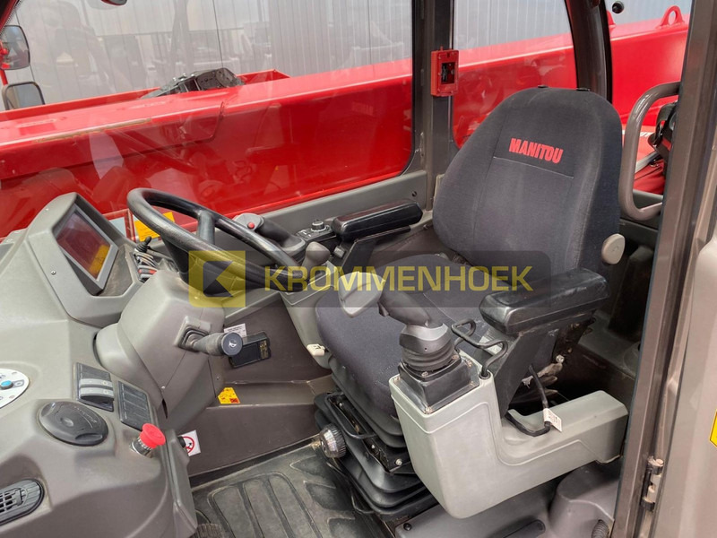 Telescopic handler Manitou MRT 3050 Privilege Plus: picture 15