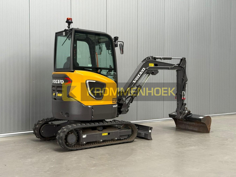 Volvo JECR 25 D Electric - Mini excavator: picture 4 Volvo JECR 25 D Electric - Mini excavator: picture 4