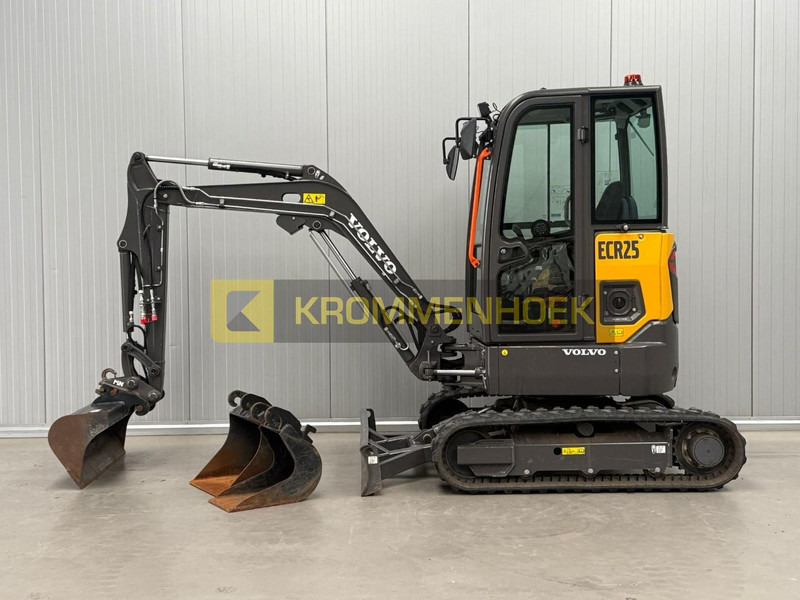 Volvo JECR 25 D Electric - Mini excavator: picture 1 Volvo JECR 25 D Electric - Mini excavator: picture 1