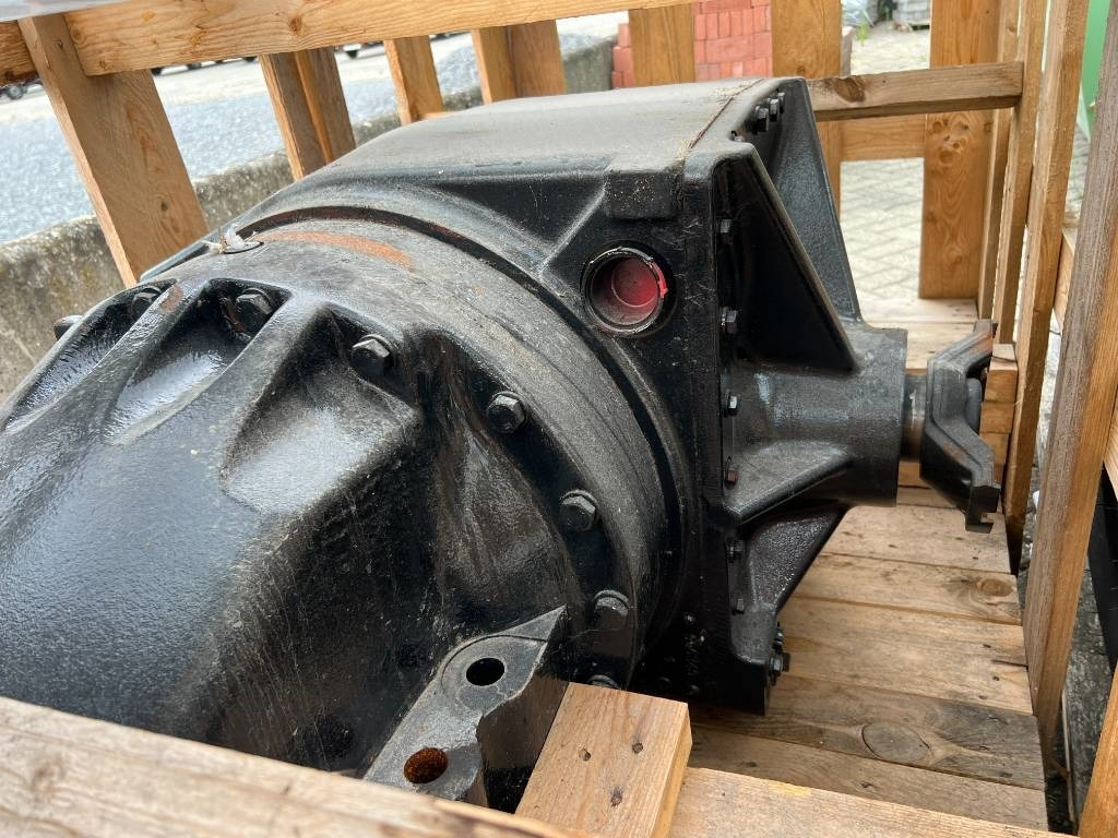 New Holland Front Axle New Holland T9 / Case Steiger - CNH - - Frame/ Chassis for Agricultural machinery: picture 3 New Holland Front Axle New Holland T9 / Case Steiger - CNH - - Frame/ Chassis for Agricultural machinery: picture 3