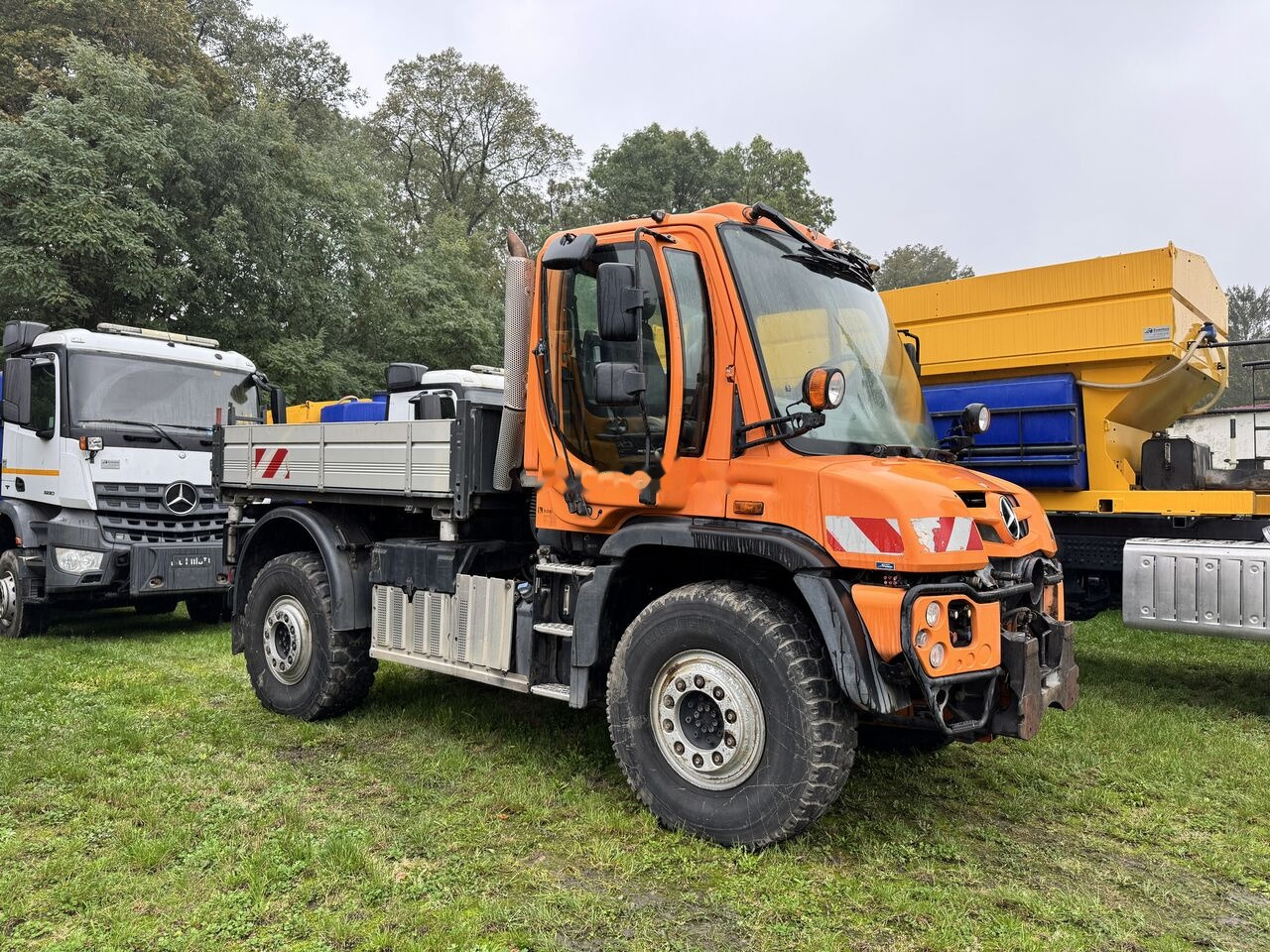 Mercedes-Benz Unimog U527 - Utility/ Special vehicle: picture 1 Mercedes-Benz Unimog U527 - Utility/ Special vehicle: picture 1