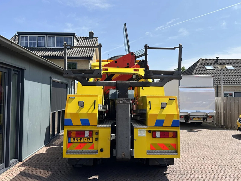 MAN TGA 18.360 Takelwagen Palfinger Kraan Falkom Brill - Tow truck: picture 3 MAN TGA 18.360 Takelwagen Palfinger Kraan Falkom Brill - Tow truck: picture 3