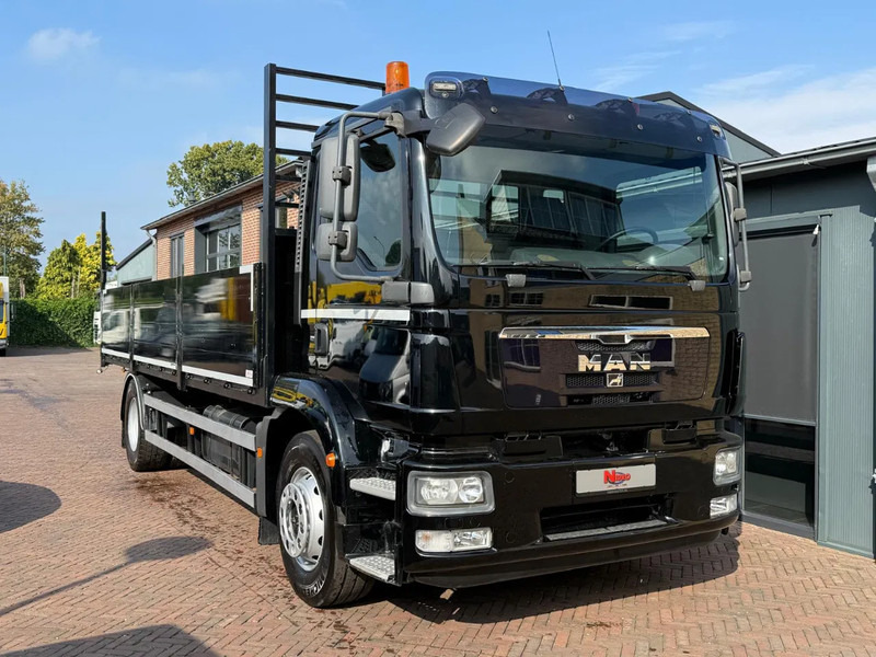 MAN TGM 18.290 Open Laadbak Kooiaap Aansluiting 11 Ton laadvermogen - Dropside/ Flatbed truck: picture 2 MAN TGM 18.290 Open Laadbak Kooiaap Aansluiting 11 Ton laadvermogen - Dropside/ Flatbed truck: picture 2