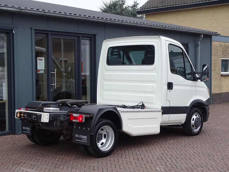 Iveco Daily 35.210 PK BE TREKKER 10.4t AIRCO CC - Tractor unit: picture 2 Iveco Daily 35.210 PK BE TREKKER 10.4t AIRCO CC - Tractor unit: picture 2