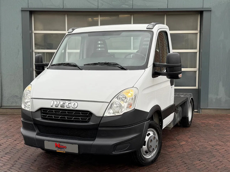 Iveco Daily 40C21 3.0 210 PK N1 Be trekker Luchtvering 8750KG Totaal gewicht - Tractor unit: picture 3 Iveco Daily 40C21 3.0 210 PK N1 Be trekker Luchtvering 8750KG Totaal gewicht - Tractor unit: picture 3