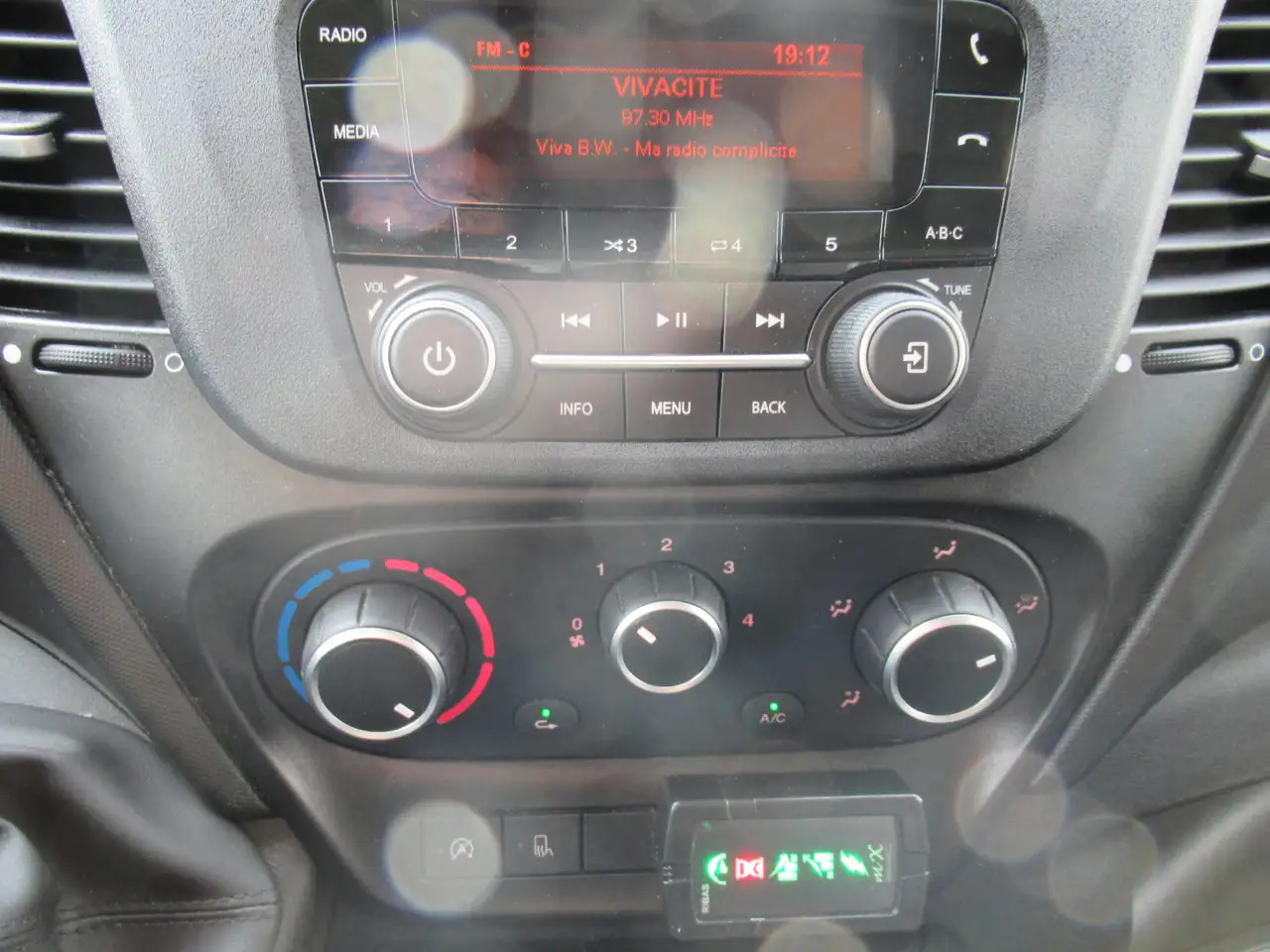 Iveco Daily L3h2 clim 23000€+tva/btw leasing Iveco Daily L3h2 clim 23000€+tva/btw: picture 9