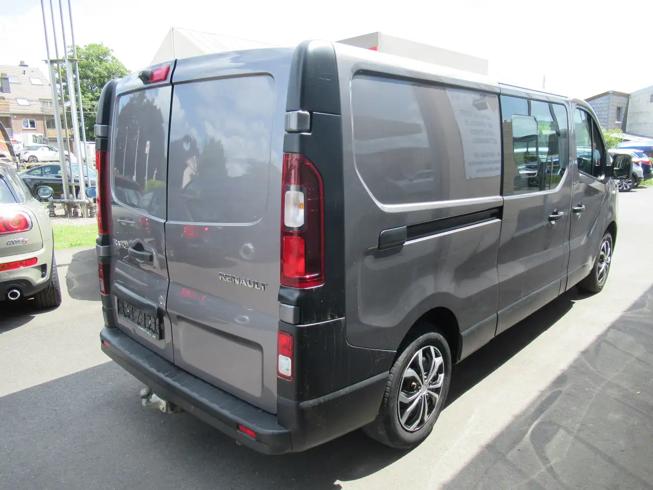 Renault Trafic L2 DBLE CAB NAVI CLIM 14000€+TVA/BTW - Panel van, Combi van: picture 2 Renault Trafic L2 DBLE CAB NAVI CLIM 14000€+TVA/BTW - Panel van, Combi van: picture 2