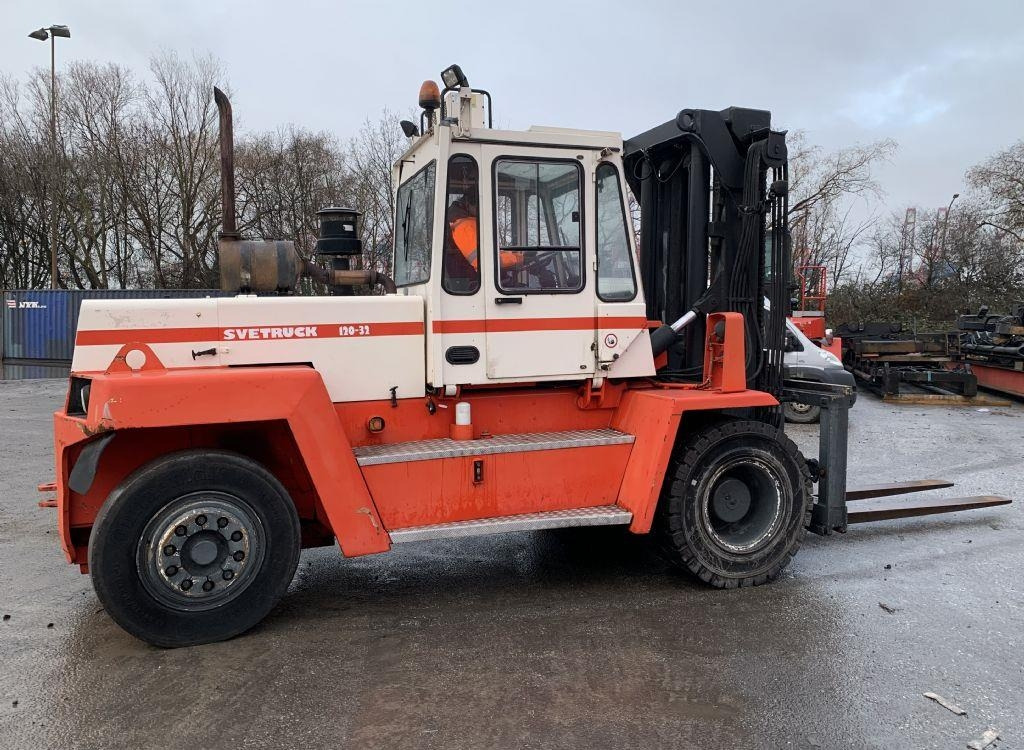 Svetruck 13,6-120-32 - Diesel forklift: picture 5 Svetruck 13,6-120-32 - Diesel forklift: picture 5
