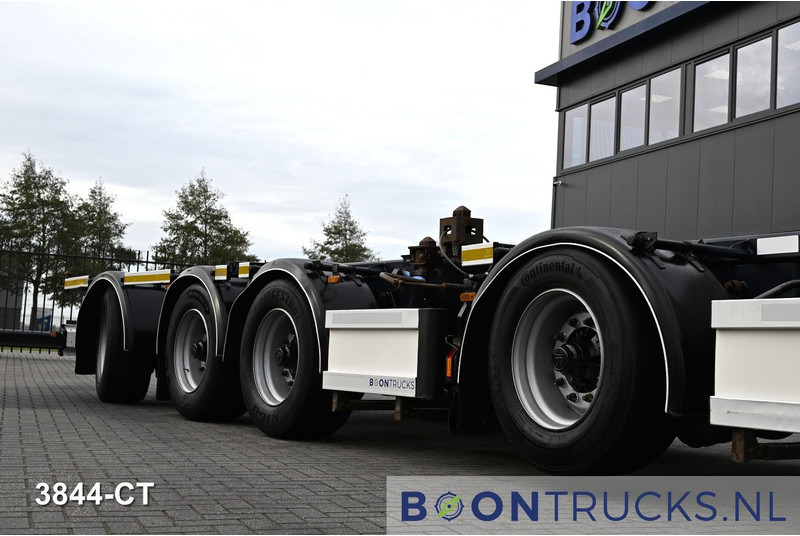 D-Tec CT-53-04D COMBITRAILER | 2x20-30-40-45ft HC * 3x LIFT AXLE * 2x STEERING * NL TRAILER * LZV * APK 03-2026 - Container transporter/ Swap body semi-trailer: picture 4 D-Tec CT-53-04D COMBITRAILER | 2x20-30-40-45ft HC * 3x LIFT AXLE * 2x STEERING * NL TRAILER * LZV * APK 03-2026 - Container transporter/ Swap body semi-trailer: picture 4