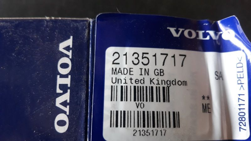 VOLVO INJECTOR SLEEVE KIT 21351717 - Injector for Truck: picture 2 VOLVO INJECTOR SLEEVE KIT 21351717 - Injector for Truck: picture 2