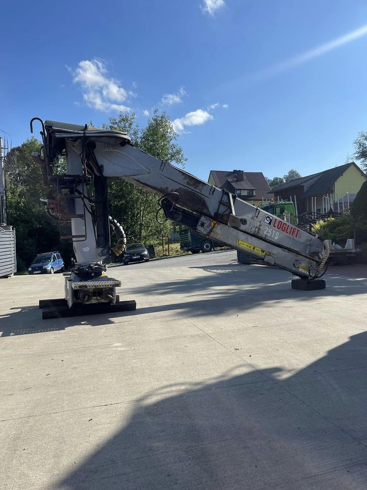 Loglift 251S - Truck mounted crane: picture 3 Loglift 251S - Truck mounted crane: picture 3