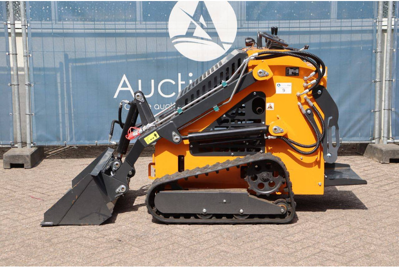 ARTEER QB-480 - Crawler loader: picture 2 ARTEER QB-480 - Crawler loader: picture 2