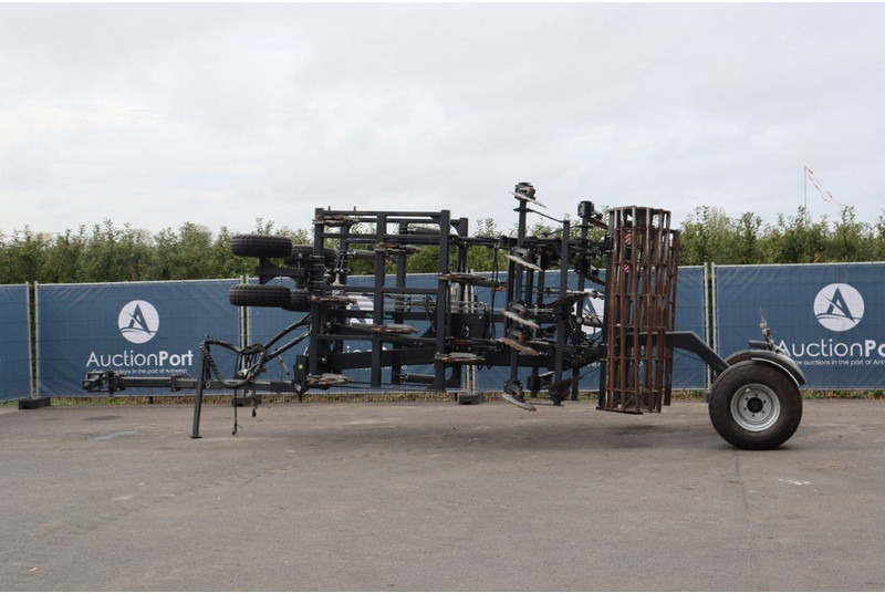 Agrotron APSHP 4.2 - Cultivator: picture 3 Agrotron APSHP 4.2 - Cultivator: picture 3