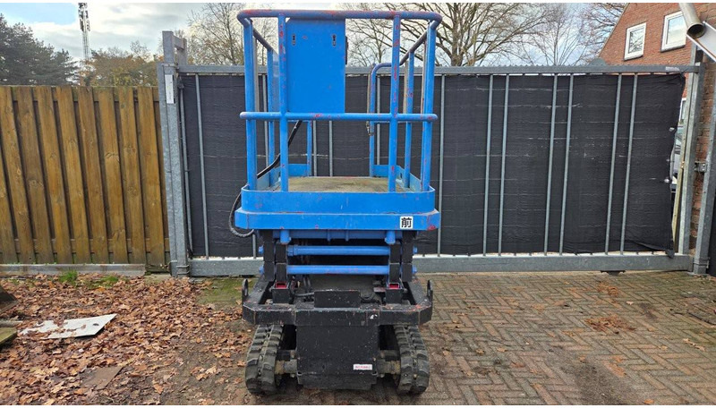 Aichi RV041H - Scissor lift: picture 3 Aichi RV041H - Scissor lift: picture 3