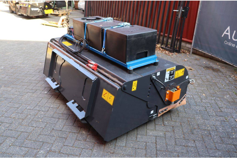 BBS-11-72W - Attachment: picture 5 BBS-11-72W - Attachment: picture 5