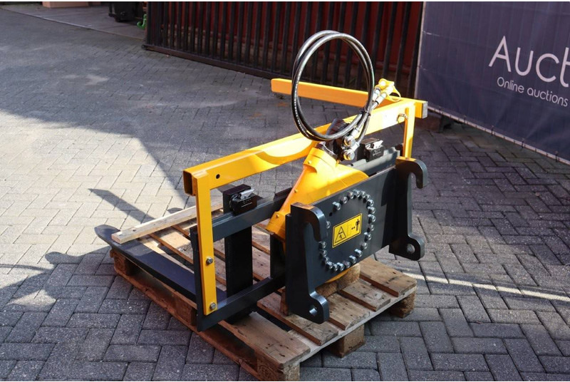 Giant - Attachment: picture 5 Giant - Attachment: picture 5