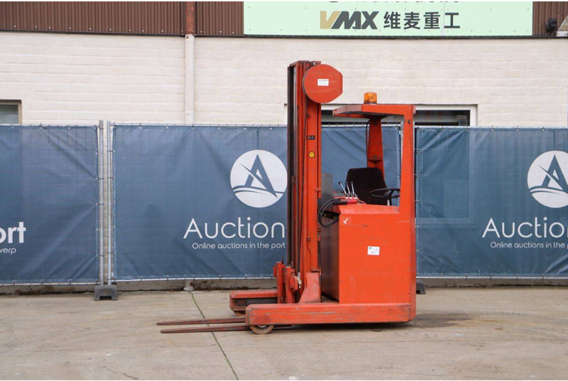 BT BTRT 1350/9 - Reach truck: picture 1 BT BTRT 1350/9 - Reach truck: picture 1