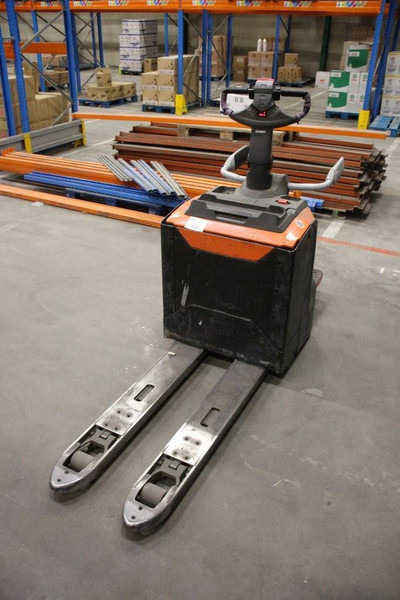 BT LPE220 - Pallet truck: picture 5 BT LPE220 - Pallet truck: picture 5
