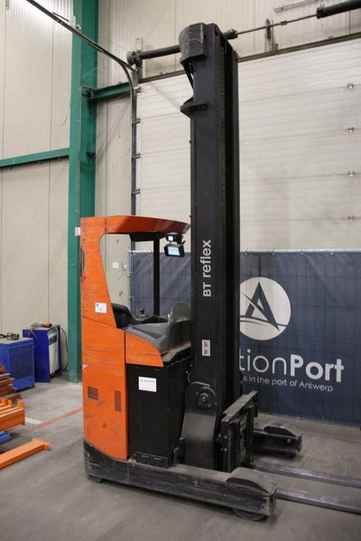 BT RRE140 - Reach truck: picture 3 BT RRE140 - Reach truck: picture 3