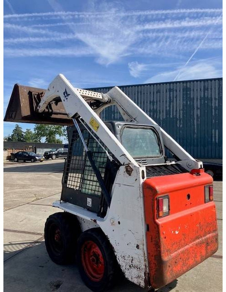 Bobcat S100 - Wheel loader: picture 3 Bobcat S100 - Wheel loader: picture 3