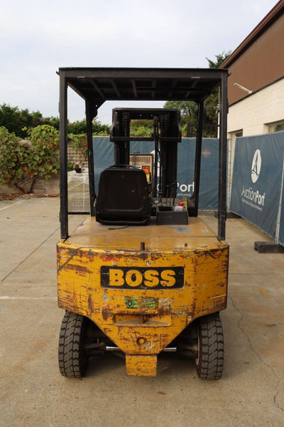 Boss PE30MK - Electric forklift: picture 5 Boss PE30MK - Electric forklift: picture 5
