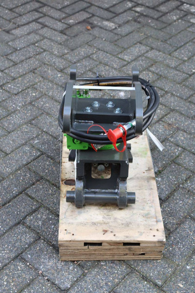 Cangini CW05 - Quick coupler: picture 4 Cangini CW05 - Quick coupler: picture 4