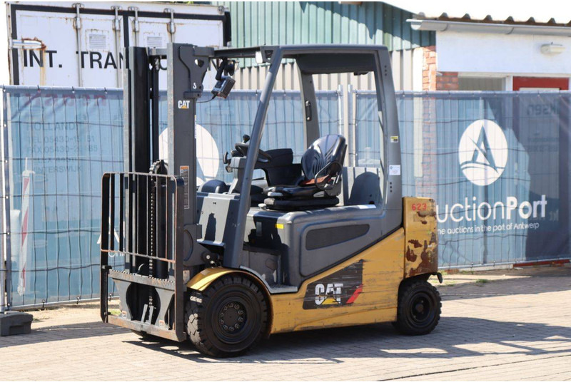 Electric forklift Caterpillar 2EP500: picture 10