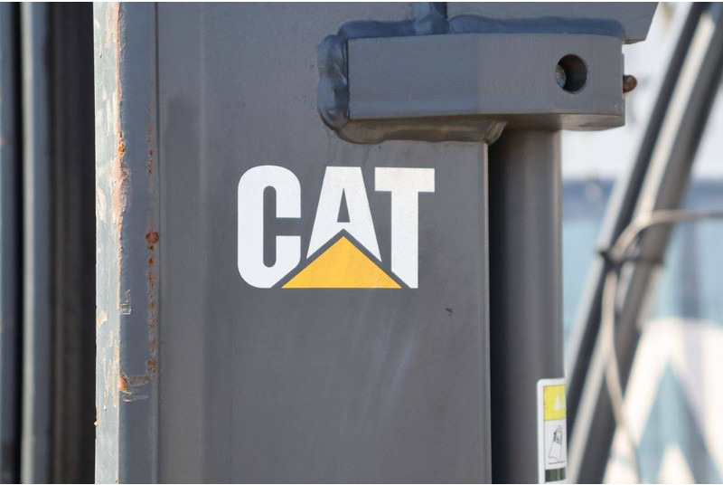 Electric forklift Caterpillar 2EP500: picture 12