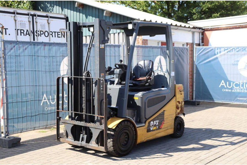 Electric forklift Caterpillar 2EP500: picture 9