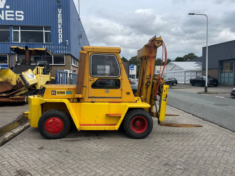 Caterpillar V140 - Diesel forklift: picture 5 Caterpillar V140 - Diesel forklift: picture 5