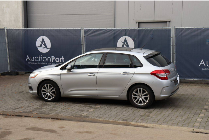 Citroën C4 - Sedan: picture 3 Citroën C4 - Sedan: picture 3