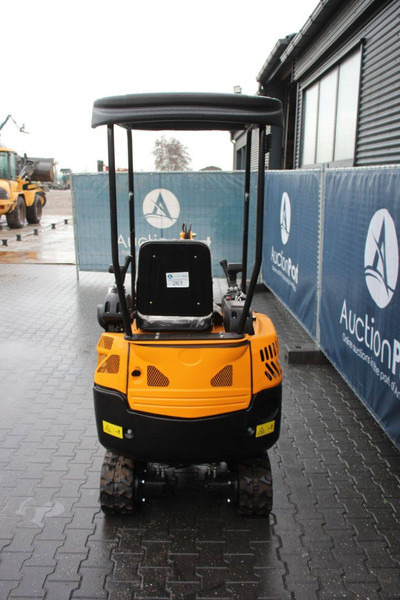 DPC HT15L - Mini excavator: picture 4 DPC HT15L - Mini excavator: picture 4