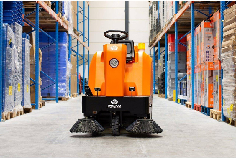 Daewoo Das80 Zit - Road sweeper: picture 2 Daewoo Das80 Zit - Road sweeper: picture 2