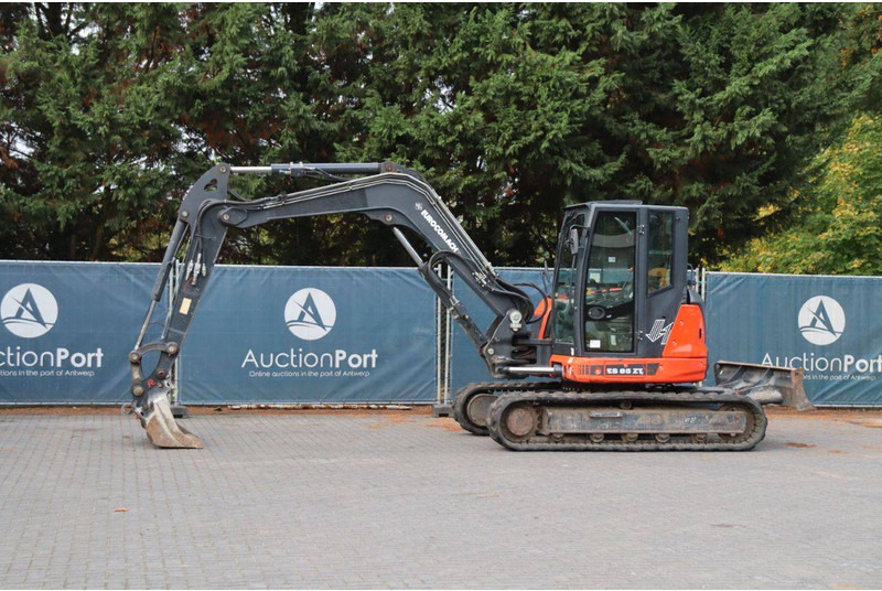 Eurocomach ES 85 ZT4 - Crawler excavator: picture 1 Eurocomach ES 85 ZT4 - Crawler excavator: picture 1