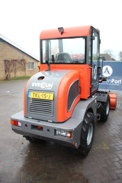Everun ER08 EASY - Wheel loader: picture 5 Everun ER08 EASY - Wheel loader: picture 5