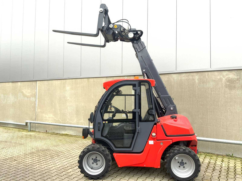 Everun ERT1500 - Telescopic handler: picture 4 Everun ERT1500 - Telescopic handler: picture 4