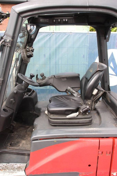 Electric forklift Fenwick-Linde E16H-02: picture 19
