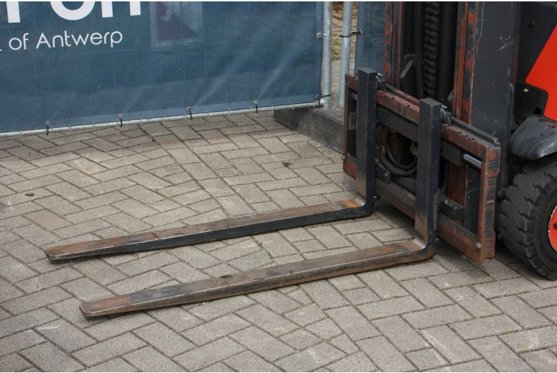 Electric forklift Fenwick-Linde E16H-02: picture 9