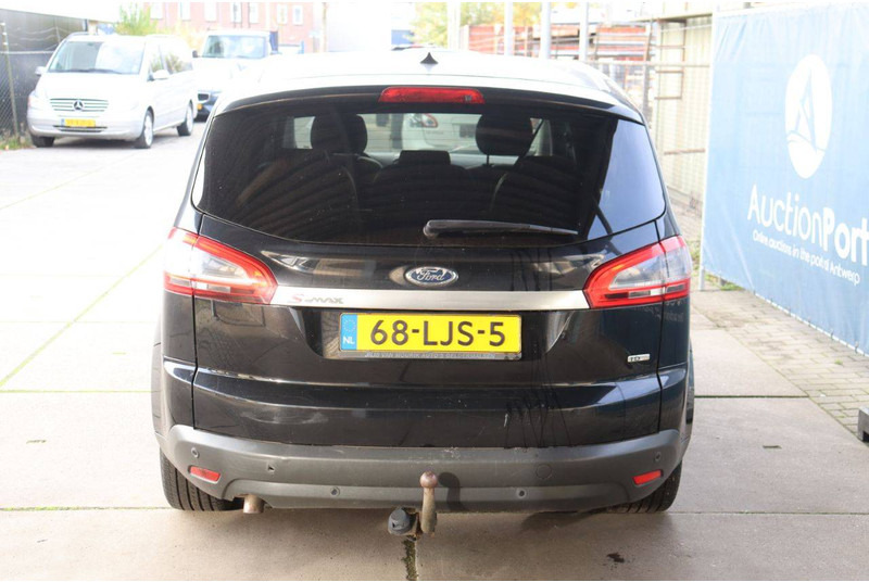 Ford S-Max - Sedan: picture 4 Ford S-Max - Sedan: picture 4