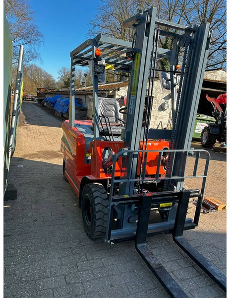 Freelift CMF20 - Electric forklift: picture 4 Freelift CMF20 - Electric forklift: picture 4